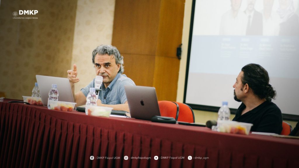 Challenges of Decentralization and the Global Crisis with Turkish Lecturers from Gaziantep University